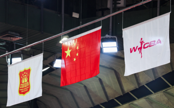 浩鼎中心 内蒙古女篮解散：金元女篮谢幕 天价国手无队接盘